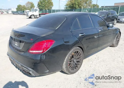 2018 Mercedes-Benz Amg C 63 S из США, поврежденный, VIN 55SWF8HB3JU263386